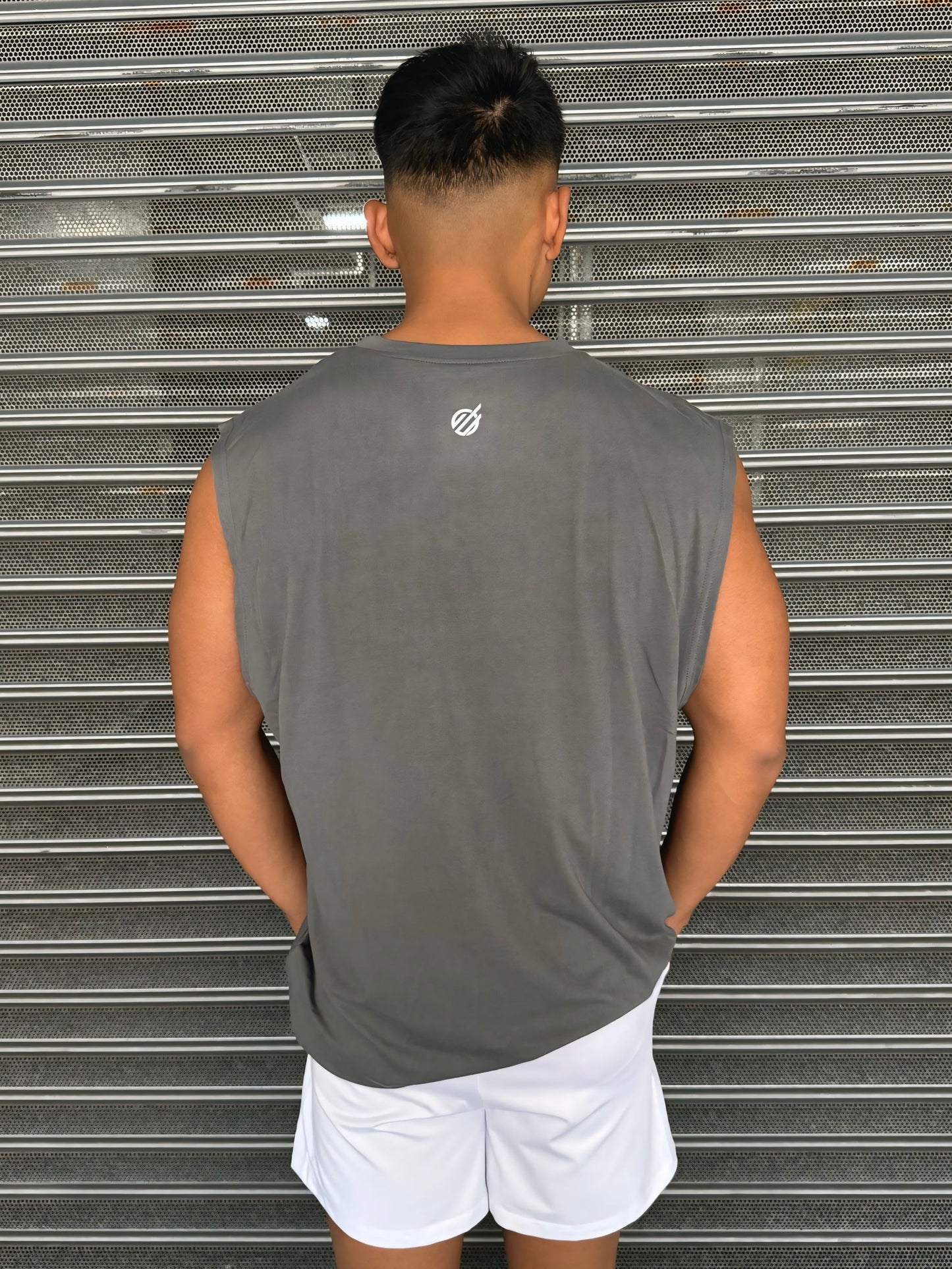 RC MUSCLE TANK in Grey