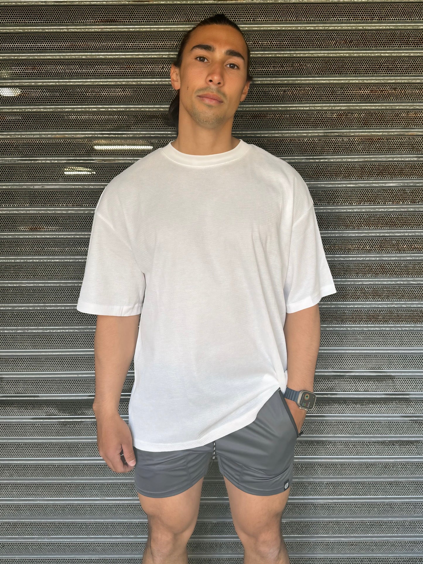LS TRAINING SHORT in DARK GREY
