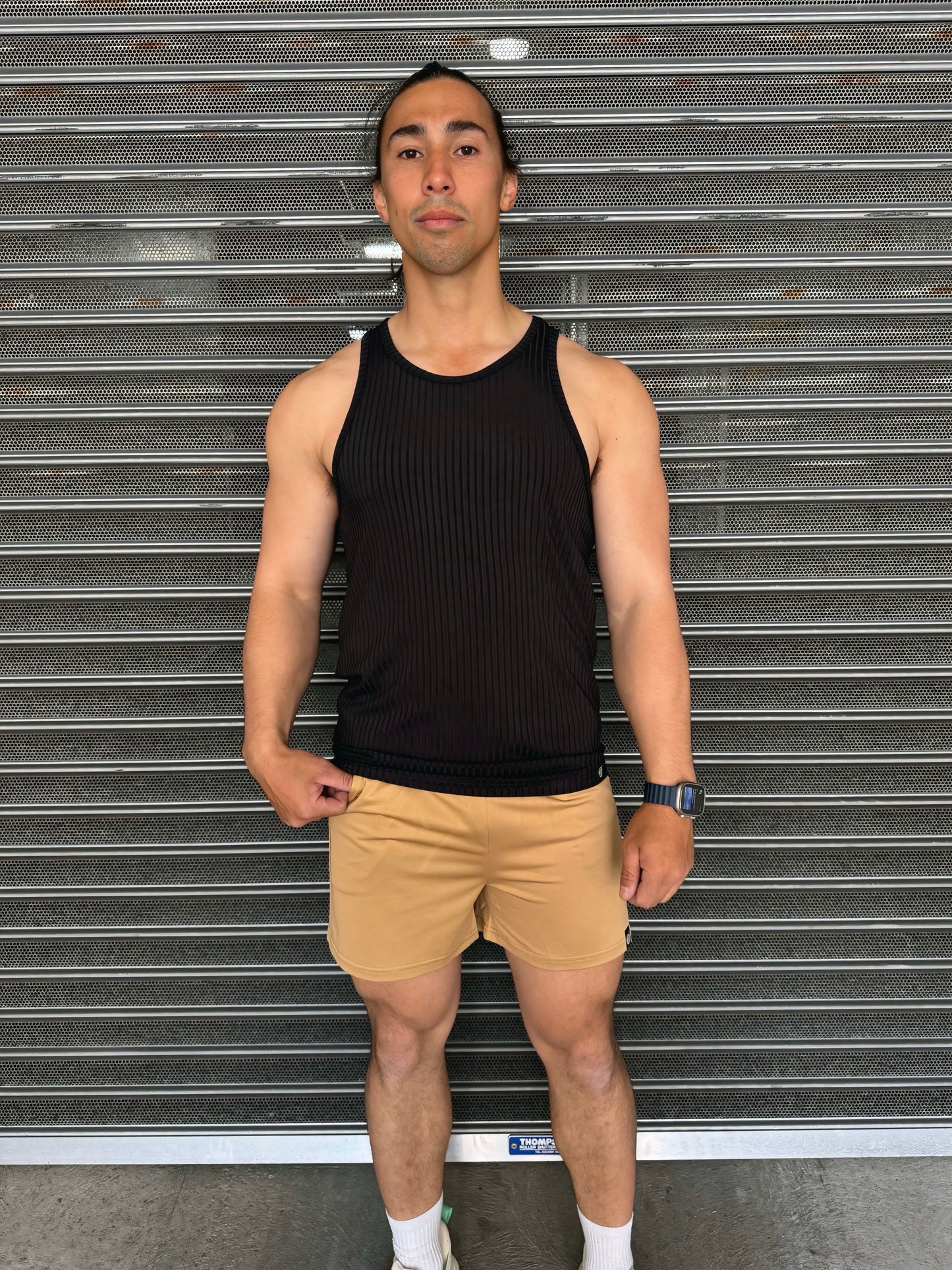 STATEMENT TRAINING SHORTS 2.0 in TAN