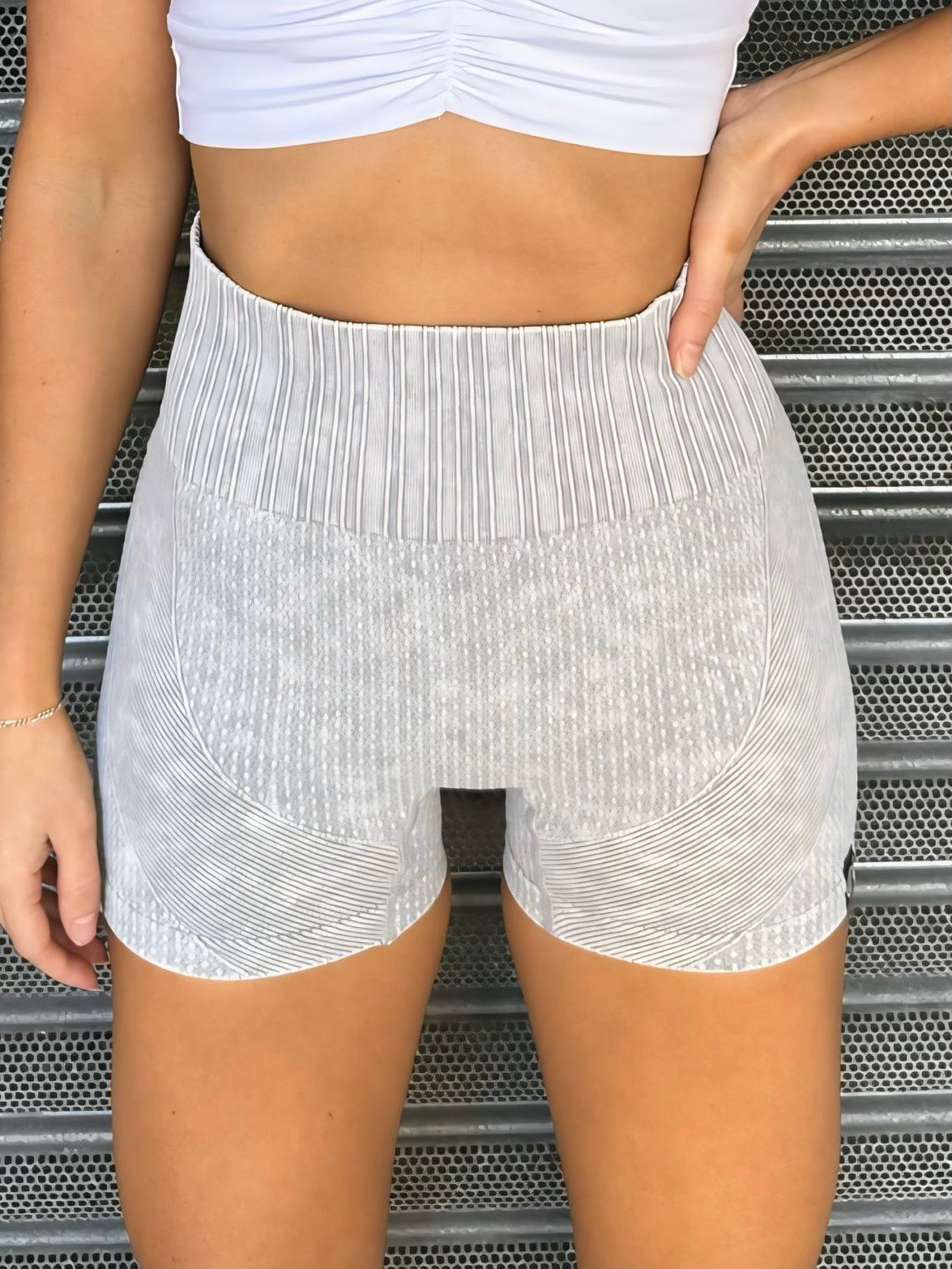 BC RARE TRAINING SHORTS in Grey