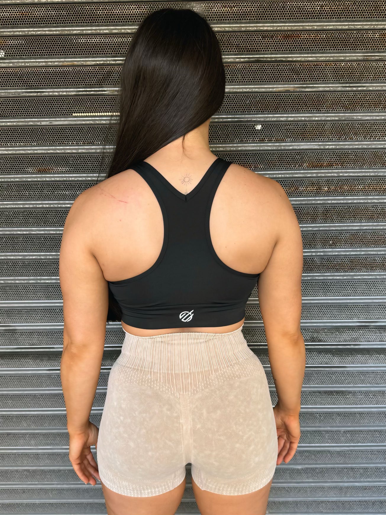 BC RARE TRAINING SHORTS in Beige