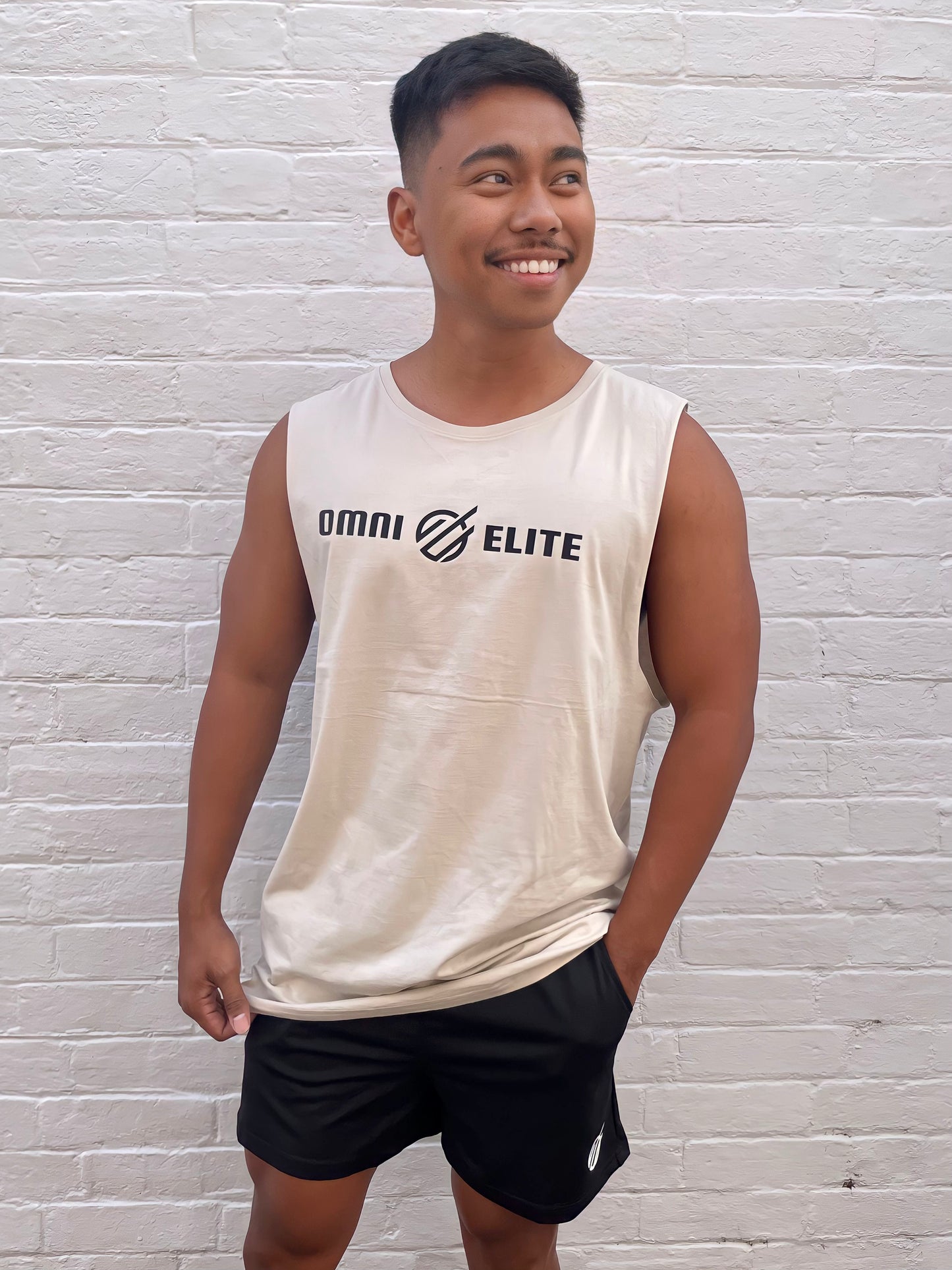 STATEMENT TRAINING SHORT in BLACK