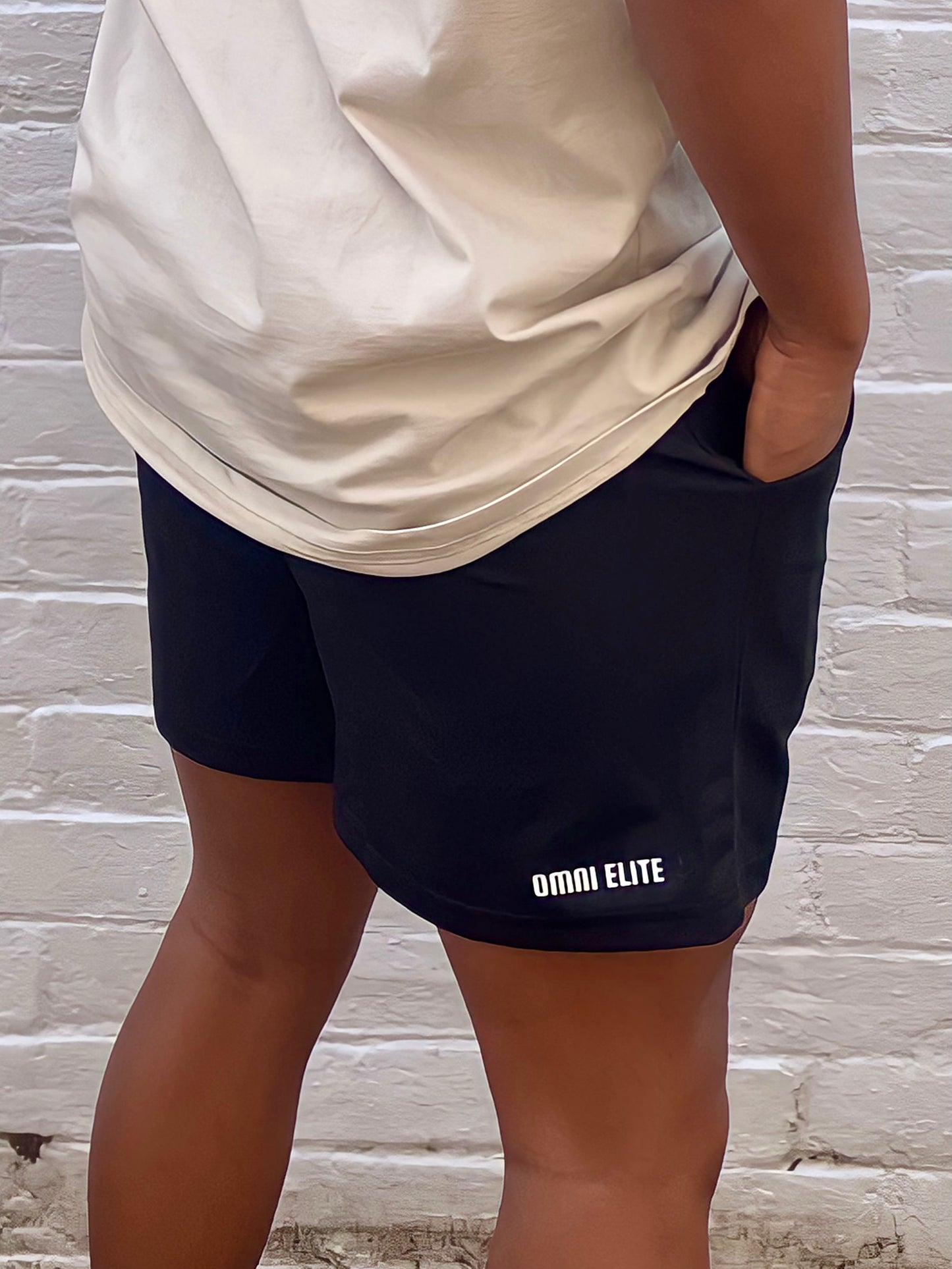 STATEMENT TRAINING SHORT in BLACK