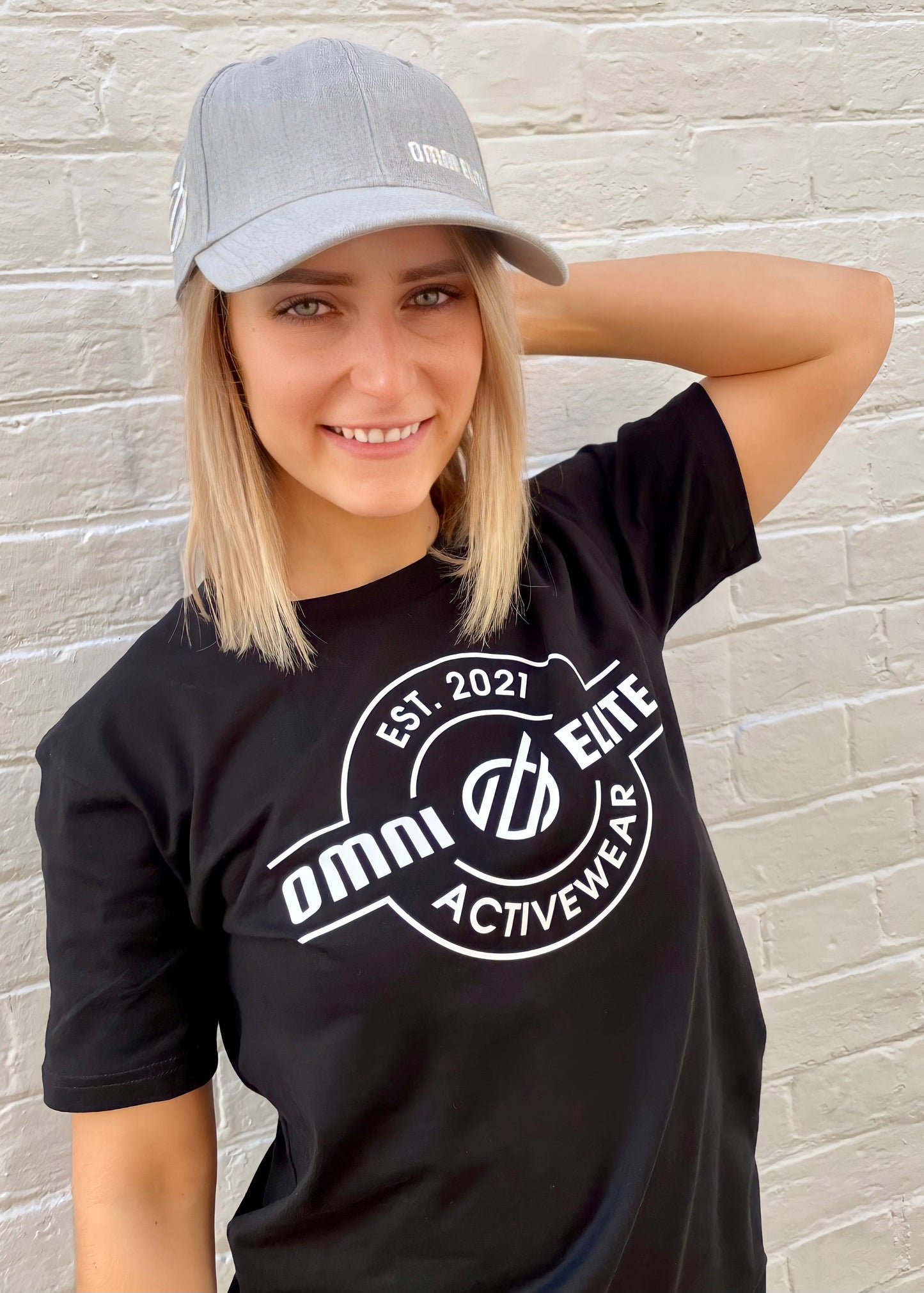 UNISEX OMNI ADJUSTABLE CAP in WHITE