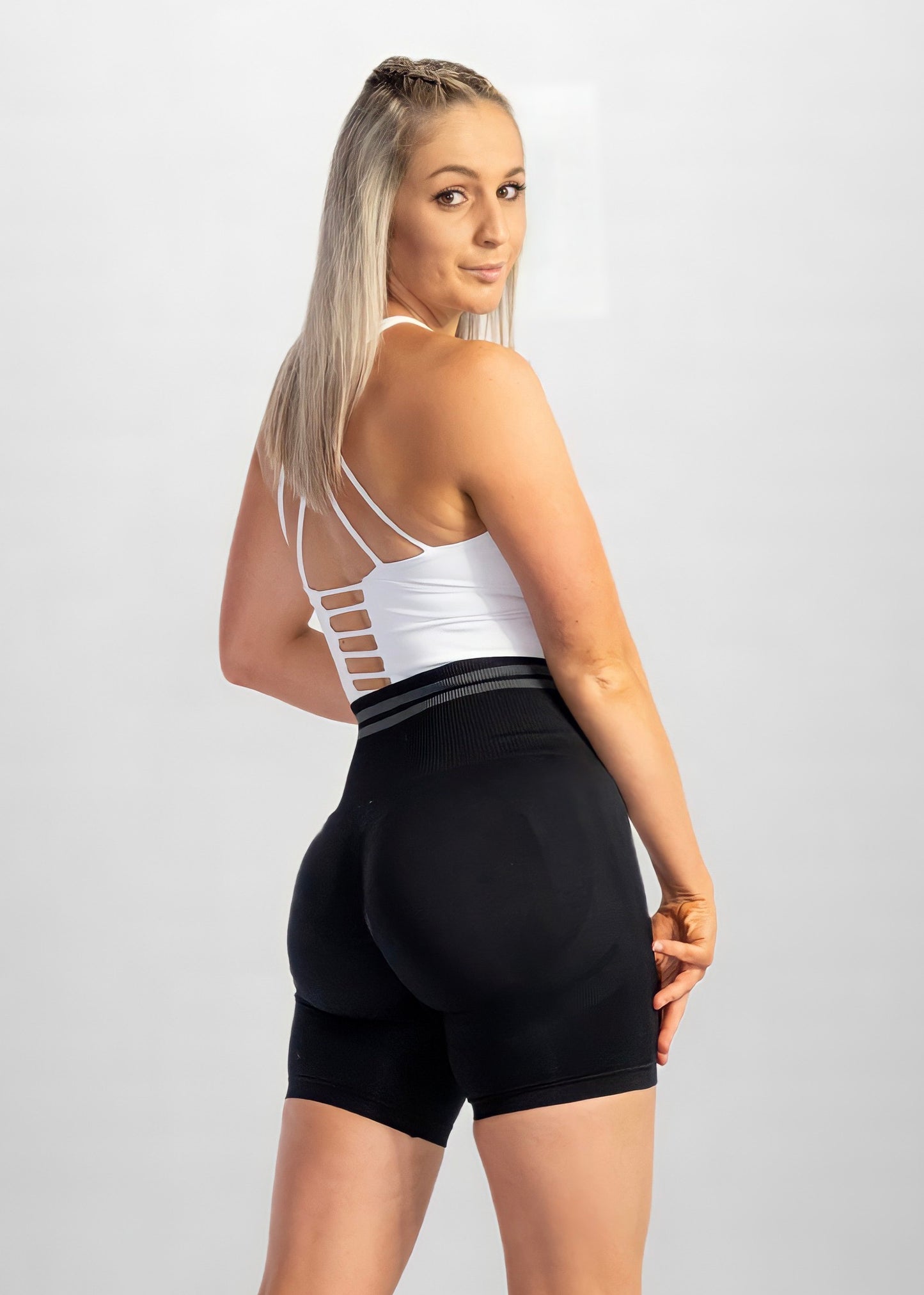 OMNI ORIGINAL CROP TOP in White