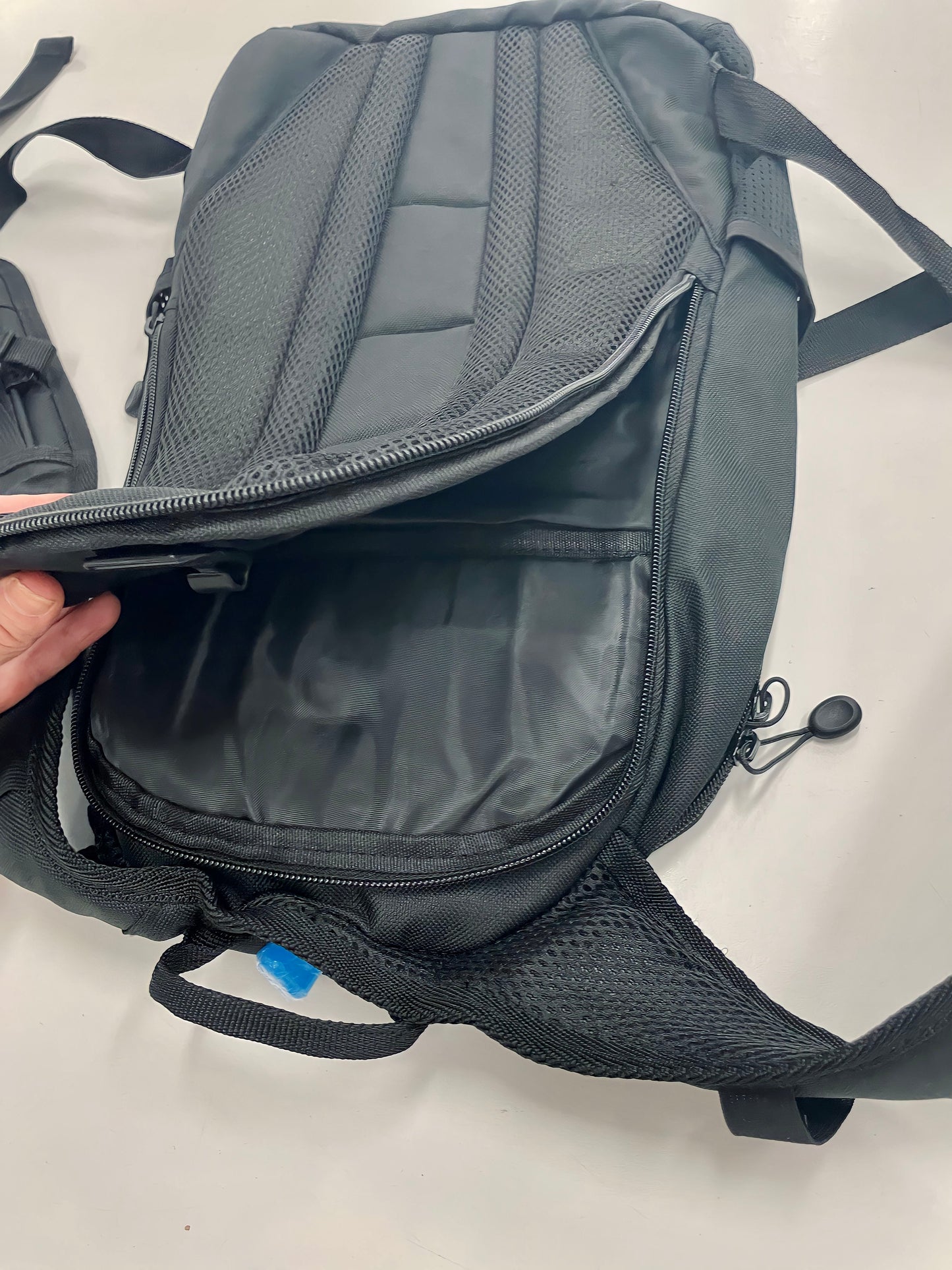 HYDRATION BACKPACK