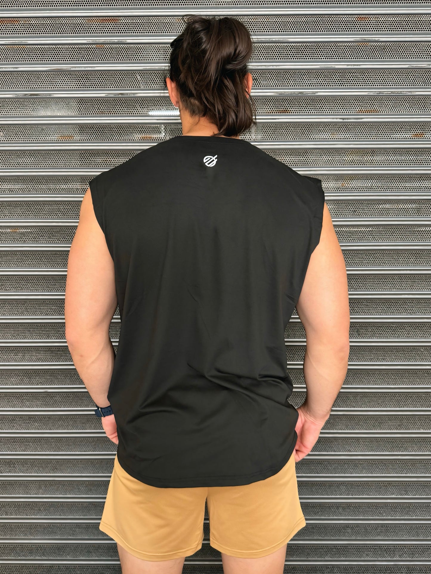 RC MUSCLE TANK in Black