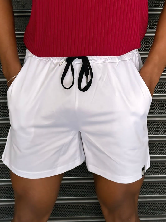 STATEMENT TRAINING SHORTS 2.0 in WHITE