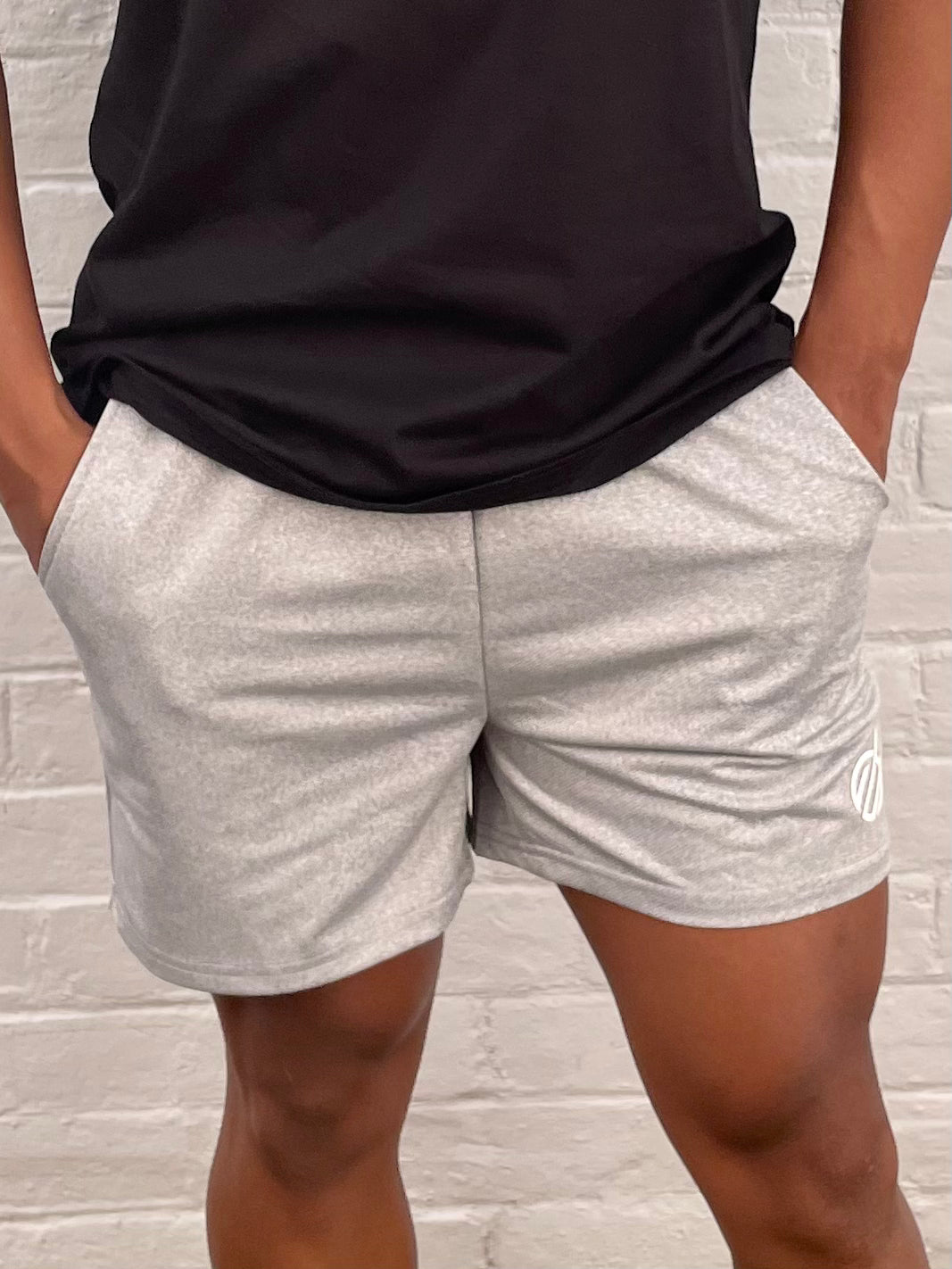 STATEMENT TRAINING SHORT in MARLE GREY
