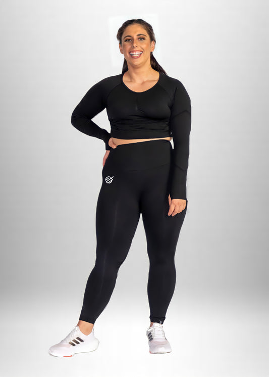 SEAMLESS KNIT CRUNCH LEGGINGS in Black
