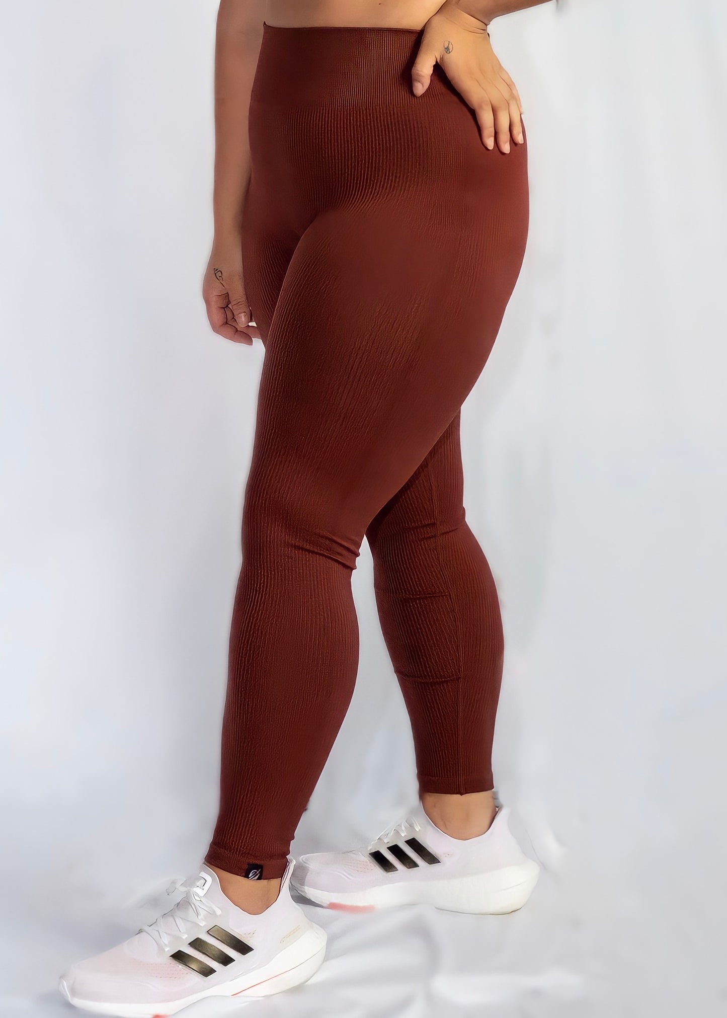 RIBBED COLLECT LEGGINGS in Coffee