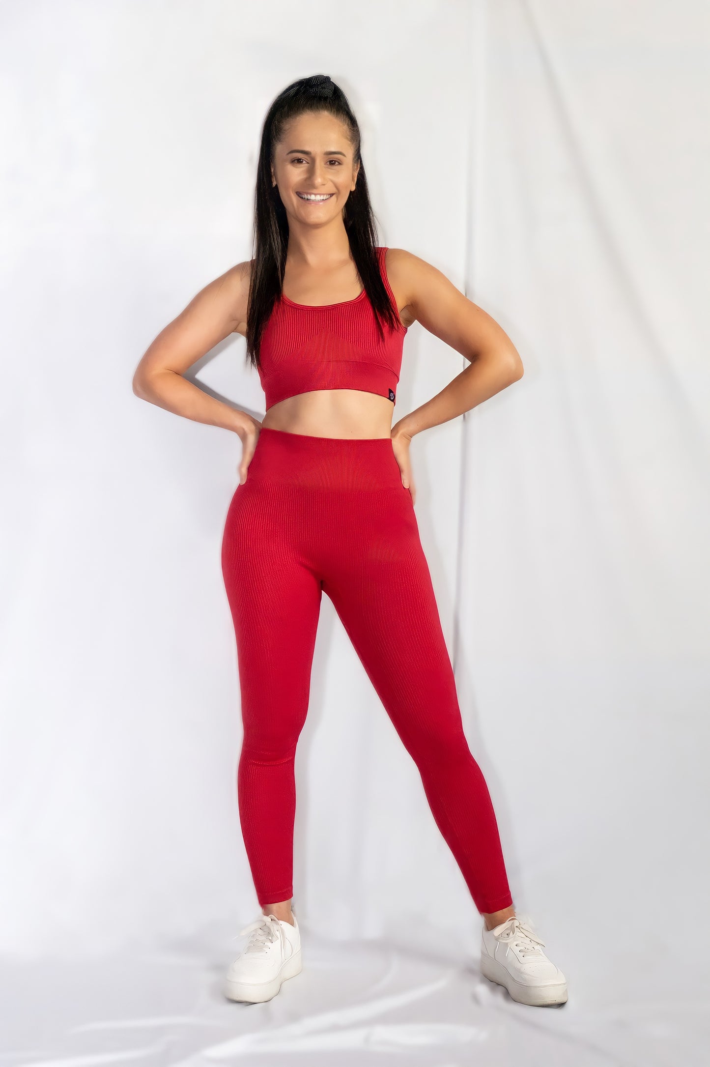 RIBBED COLLECT STRAIGHT CROP in Red