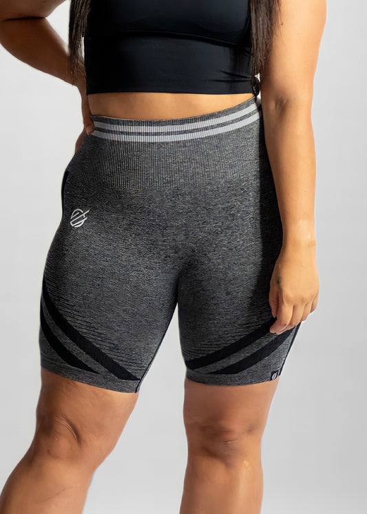 POWER CRUNCH SHORTS in Grey