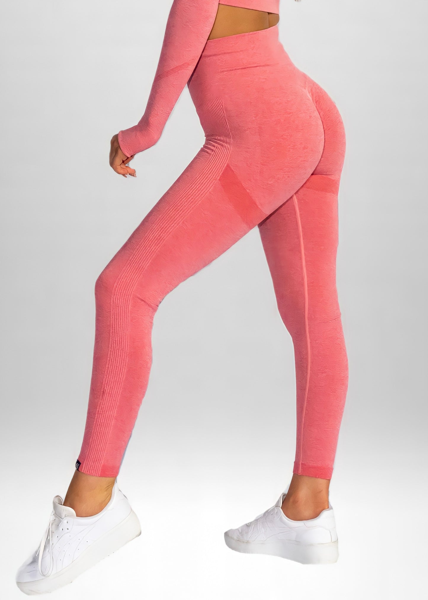 SEAMLESS KNIT CRUNCH LEGGINGS in Watermelon Pink