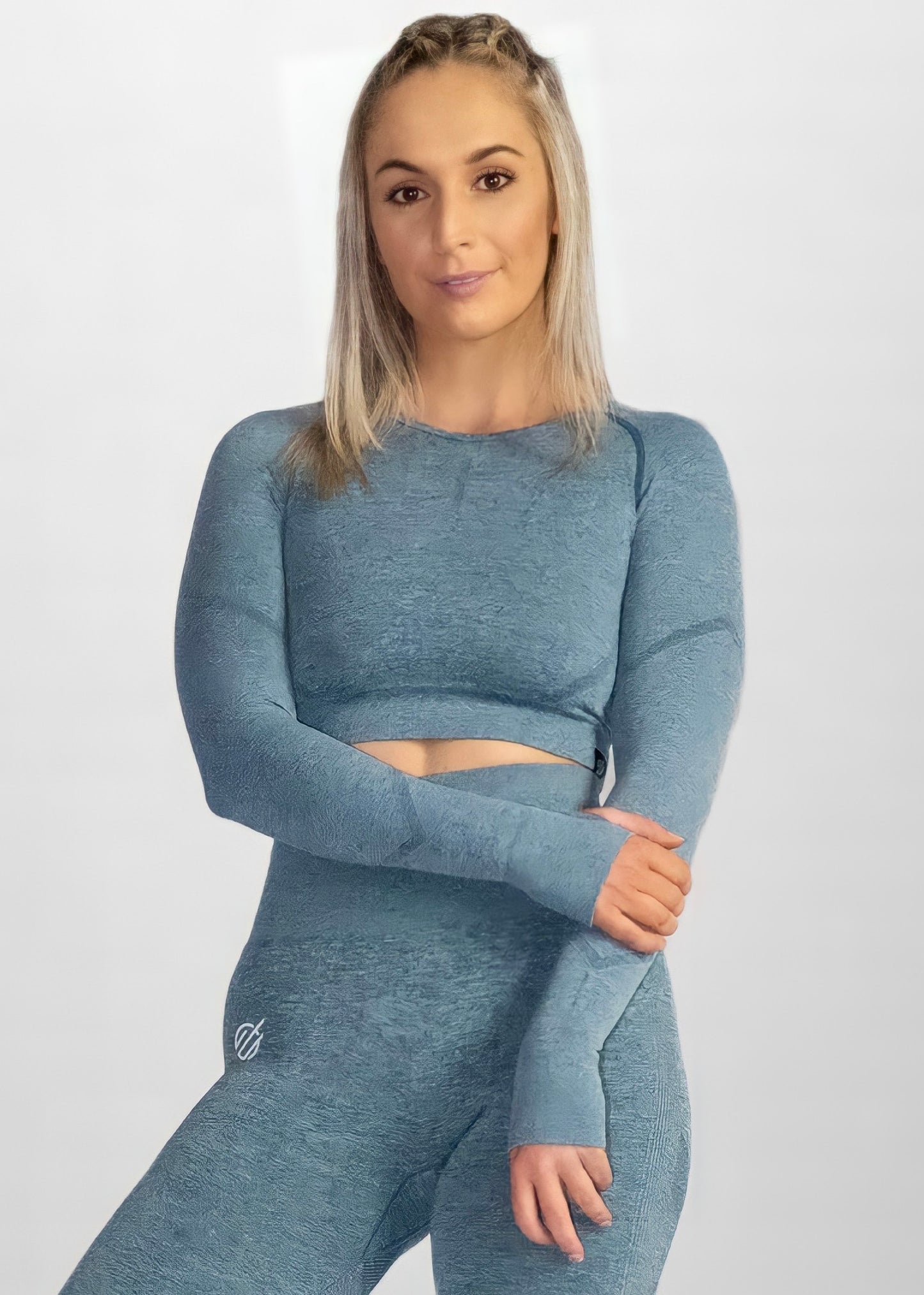 SEAMLESS KNIT LONG SLEEVE in Blue Grey