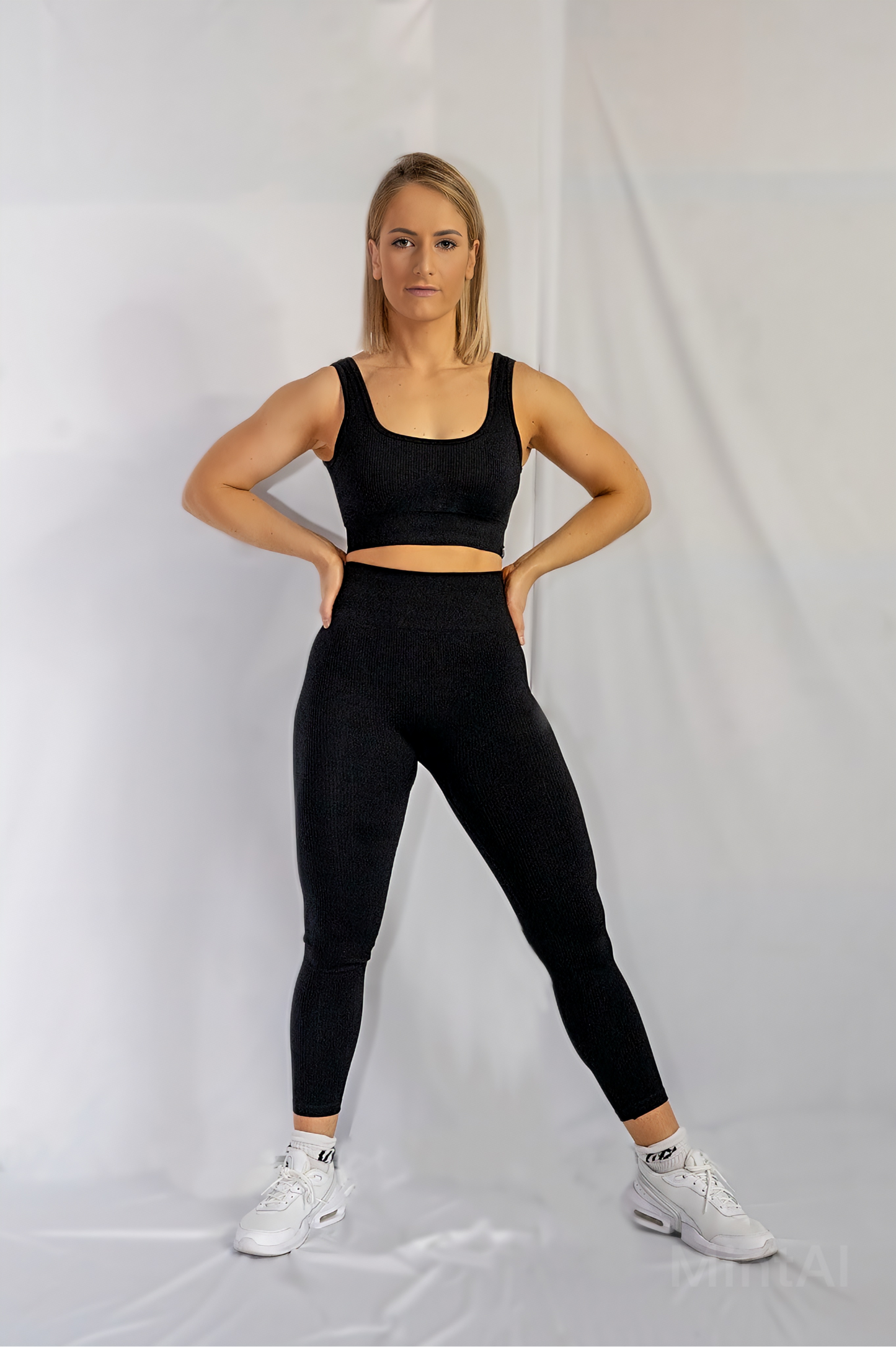 RIBBED COLLECT STRAIGHT CROP in Black